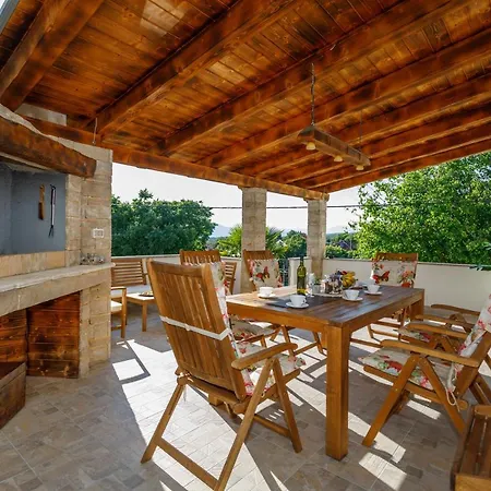 Apartamento Rustic Evelin *