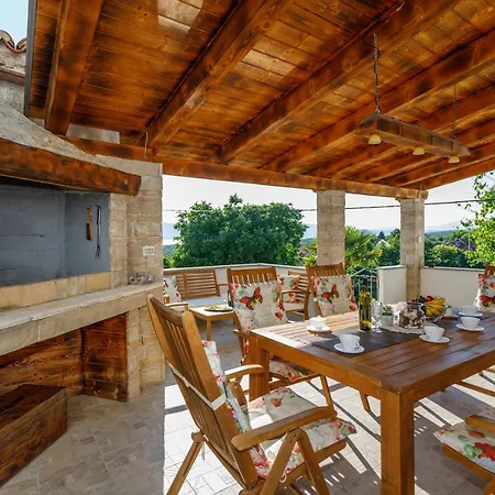 Apartamento Rustic Evelin Krk Town