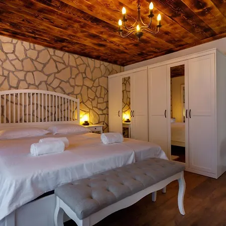 아파트 Rustic Evelin 크르크