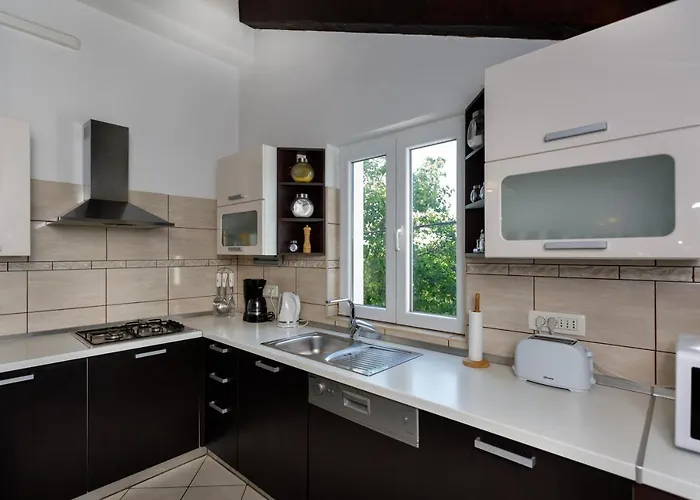 Rustic Evelin Apartament Krk Town